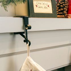 Garland &amp; Stocking Mantle Hanger