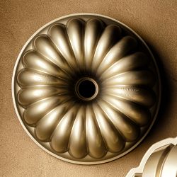 Nordic Ware Party Bundt&#174; Cake Pan