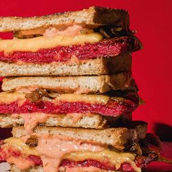 Tiffani Thiessen: Here We Go Again, Recipes and Inspiration to Level Up Your Leftovers