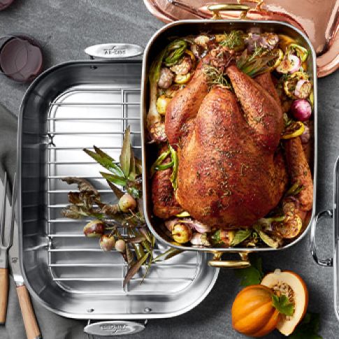 Guide to the Perfect Roasting Pan