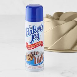 Baker&rsquo;s Joy Nonstick Flour-Based Baking Spray for Perfect Release