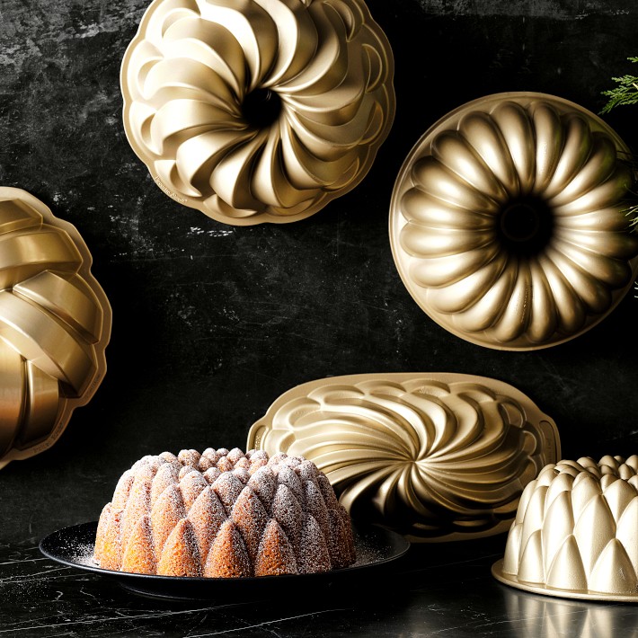 ★ノルディックウェア デュエットパン NORDIC WARE ウィリアムズソノマ Nordic Ware Pirouette Bundt® Pan | Williams Sonoma
