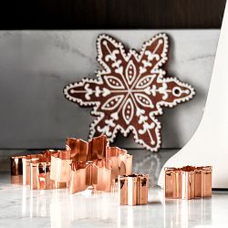 Williams-Sonoma Copper Snowflake Cookie Cutters on Ring, Set of 5