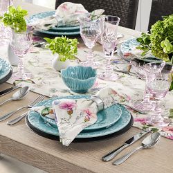 Farfalla Table Runner
