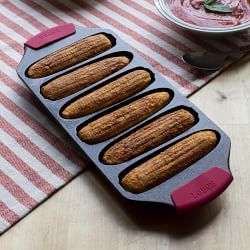 Lodge Bakeware Seasoned Cast Iron Cornstick Pan with Grips