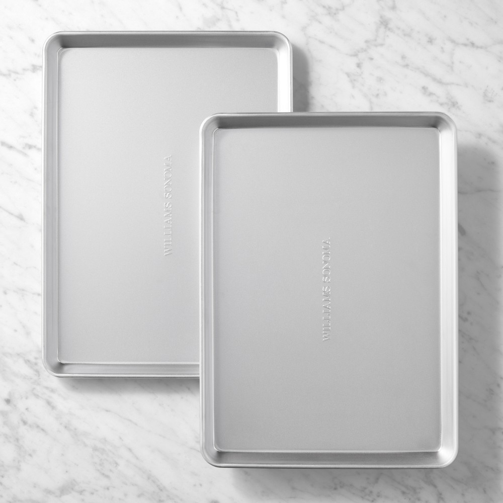 Williams Sonoma Traditionaltouch™ Non Corrugated Quarter Sheet Pan | Set of 2