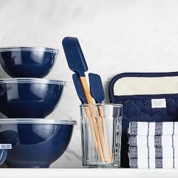 Williams Sonoma Classic Wood Spatula, Navy