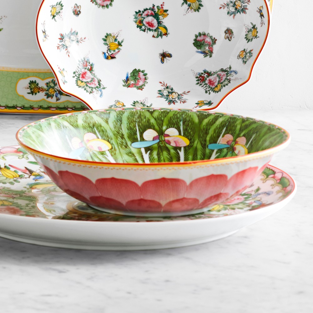 Famille Rose Small Serving Bowl