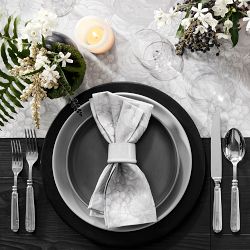 Frutta Jacquard Table Runner