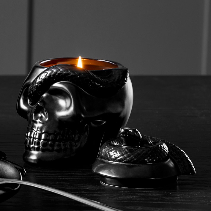 spooky-soiree-skull-candle-o.jpg