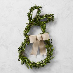 Sitting Garden Bunny Wreath