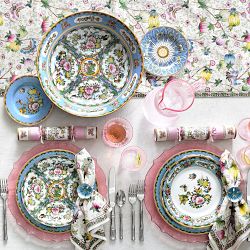 Famille Rose Small Serving Bowl