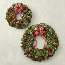 English Holiday Estate Live Wreath