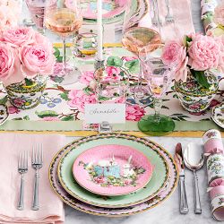 Famille Rose Scalloped Appetizer Plates