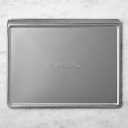 Williams Sonoma Traditionaltouch™ Non Corrugated Cookie Sheet Pan