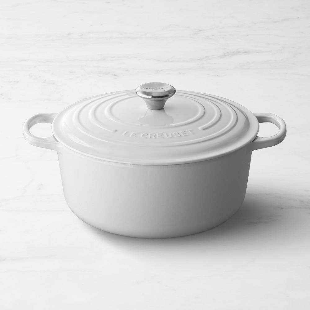 Le Creuset Signature Enameled Cast Iron Round Dutch Oven - 7 1/4-Qt., White