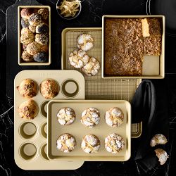 Williams Sonoma Goldtouch Pro Bakeware - Thumbnail 3