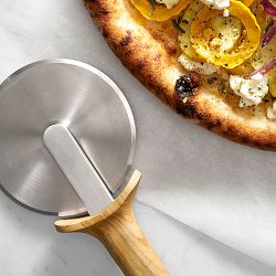 Williams Sonoma Olivewood Pizza Wheel