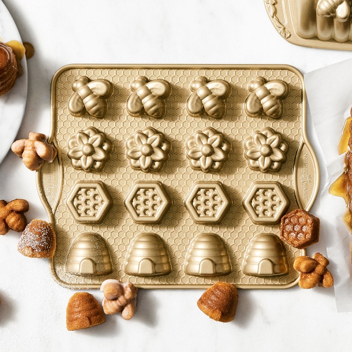 Nordic Ware Bee Bitelets Pan | Seasonal Cake Pan | Williams Sonoma