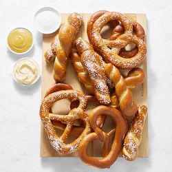 Small Assorted Pretzel Box