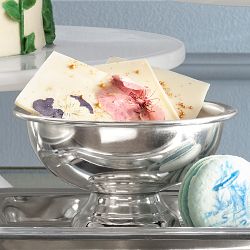 Bridgerton x Williams Sonoma Pressed Flower Chocolate Bar