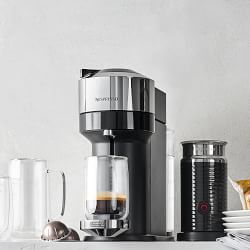 Nespresso Vertuo Next Deluxe with Aeroccino by De'Longhi