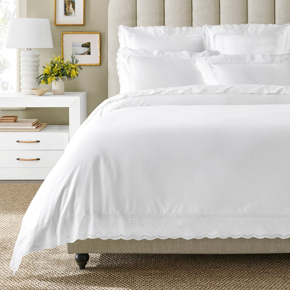 Lace Heritage Shams (full/queen)