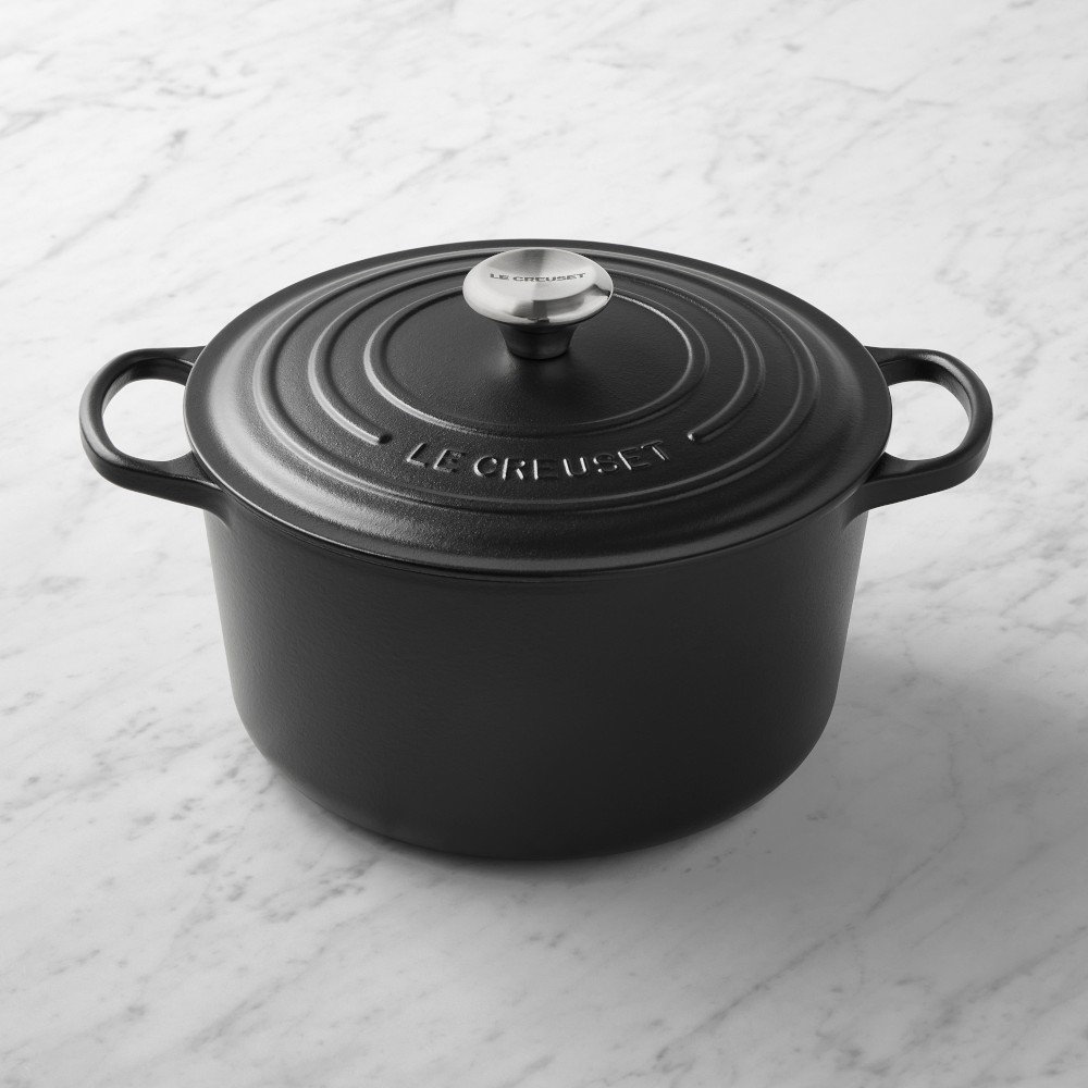 Le Creuset Signature Enameled Cast Iron Deep Round Oven, 6.5-Qt. - 6.5-Qt., Black