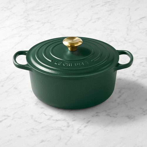 Le Creuset Signature Enameled Cast Iron Round Dutch Oven, 5 1/2-Qt., Foret