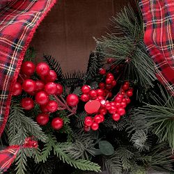 OPEN BOX: Tartan Wreath