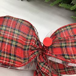OPEN BOX: Tartan Wreath