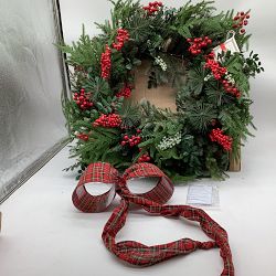 OPEN BOX: Tartan Wreath