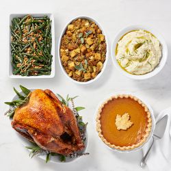 Williams Sonoma Complete Thanksgiving Whole Roasted Turkey Dinner, Serves 12, Thanksgiving Delivery