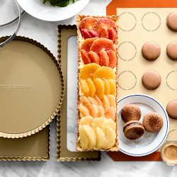 Williams Sonoma Goldtouch® Pro Rectangular Tart Pan