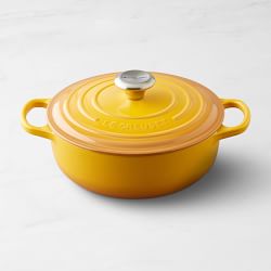Le Creuset Signature Enameled Cast Iron Essential Oven, 3 1/2-Qt.