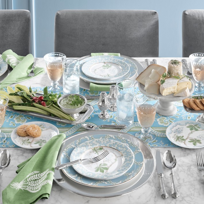 籐編みレザークッションカバー 51cm WILLIAMS SONOMA  Morris & Co. x Sanderson Aubrey Table Runner | Williams Sonoma