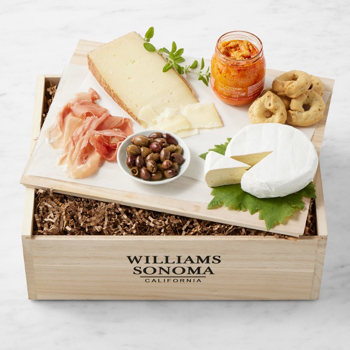 Williams Sonoma Italian Antipasti & Cheese Gift Crate