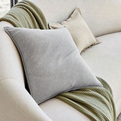 Eco-Friendly Contrast Edge Cashmere Knit Throw