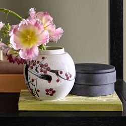 Alabaster Swivel Box