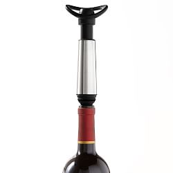 Williams Sonoma Wine Pump and Stoppers