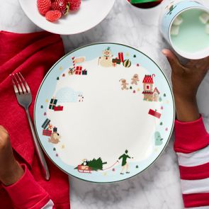 elf-salad-plates-set-of-4-d.jpg