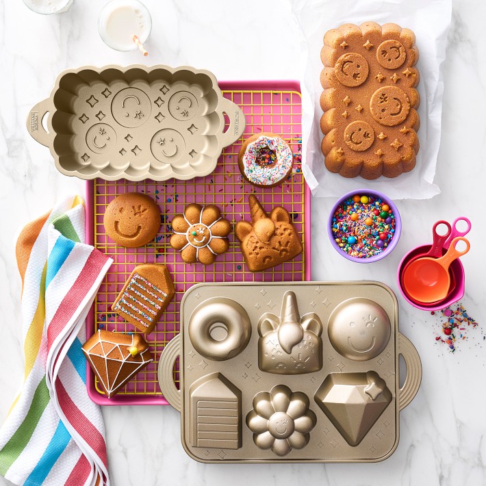 【新品貴重】立体　3D ケーキ型　ベア　Williams Sonoma Flour Shop x Williams Sonoma Cakelet Pan | Williams Sonoma