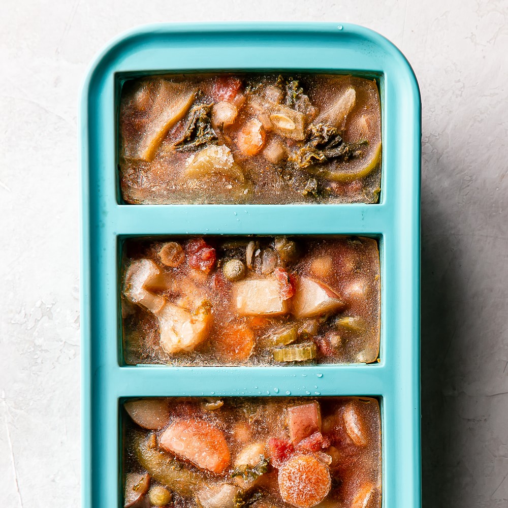 Souper Cubes Freezer Tray with Lid (1 cup)