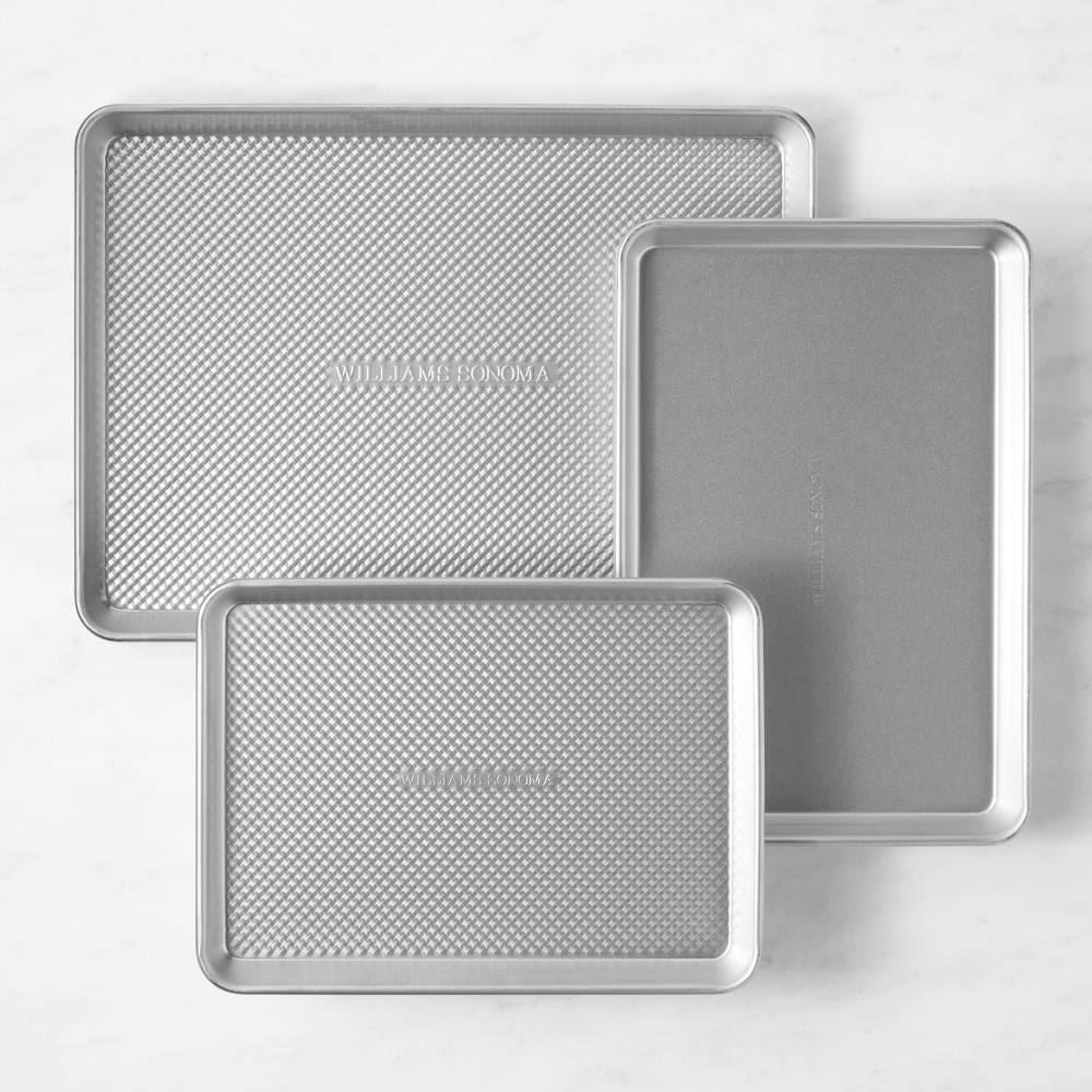 Williams Sonoma Traditionaltouch™ Sheet Pans, Set of 3 - Set of 3