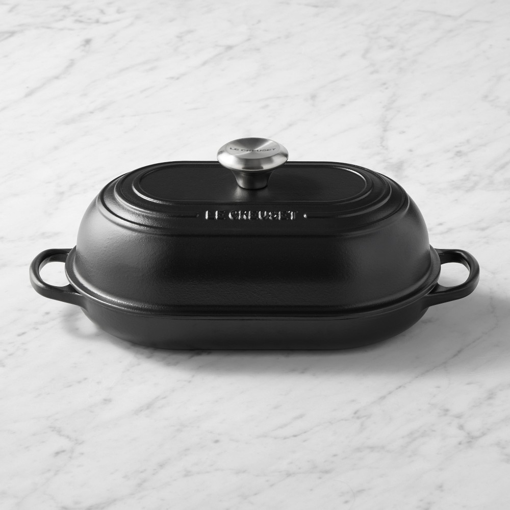 Le Creuset Signature Oval Bread Oven - Licorice