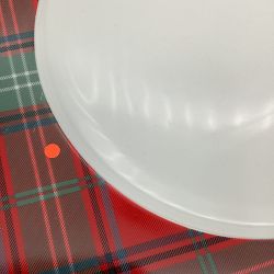 OPEN BOX: Red Tartan Charger