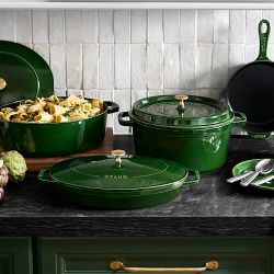 Staub Basil with Brass Collection