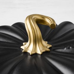 Le Creuset Enameled Cast Iron Pumpkin Braiser, 2 1/4-Qt.