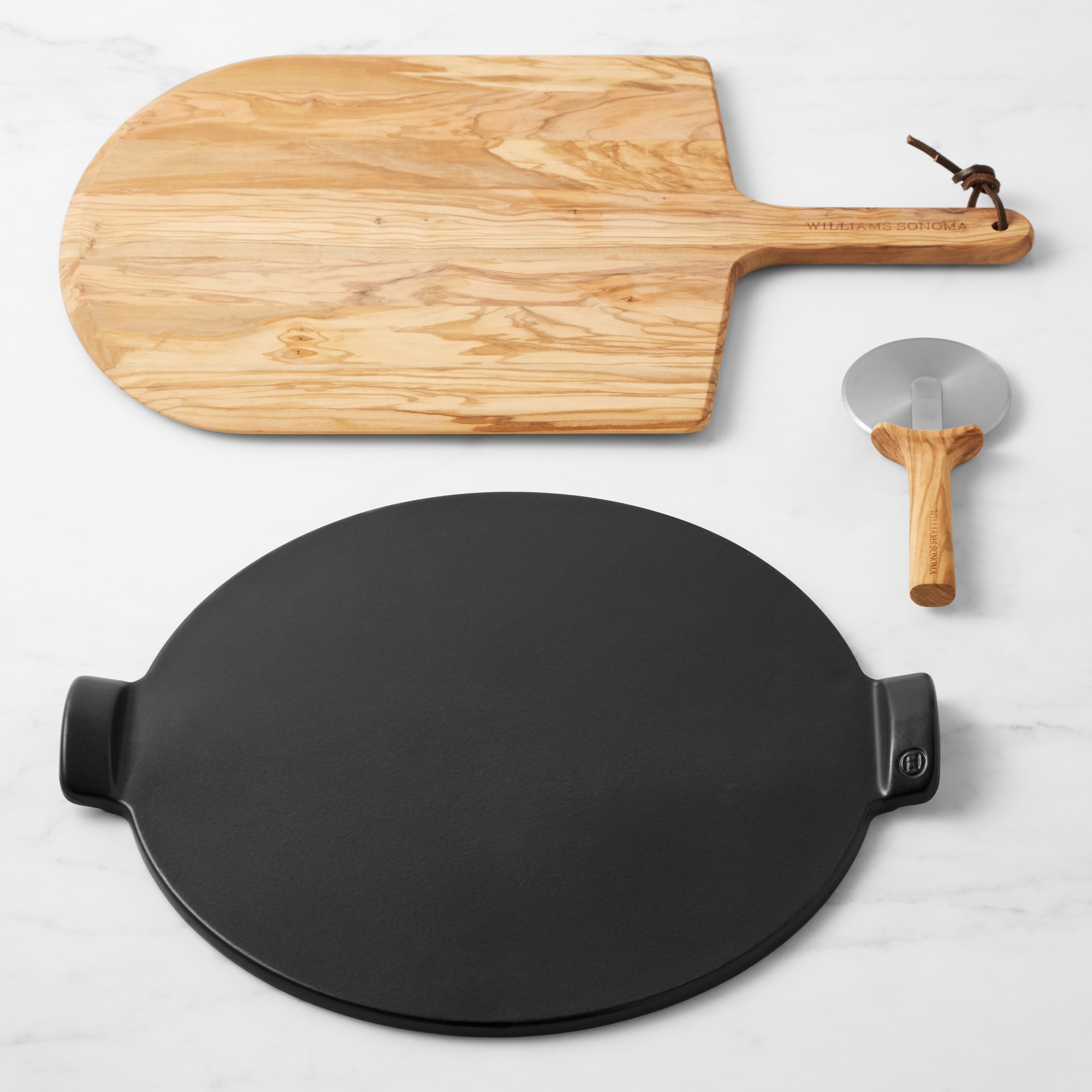 Emile Henry Ultimate Pizza Set with Peel and Pizza Wheel Sansujyuku sansujyuku.com