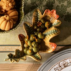 Bordallo Pinheiro Gudrun Oak Leaf Appetizer Plate